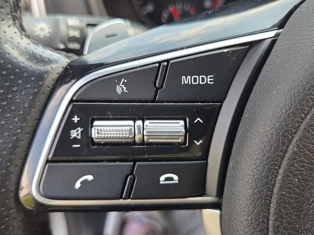 Used 2020 Gray Kia S image 23
