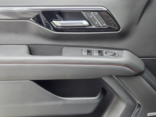 2025 Chevrolet Tahoe RST - Photo 18