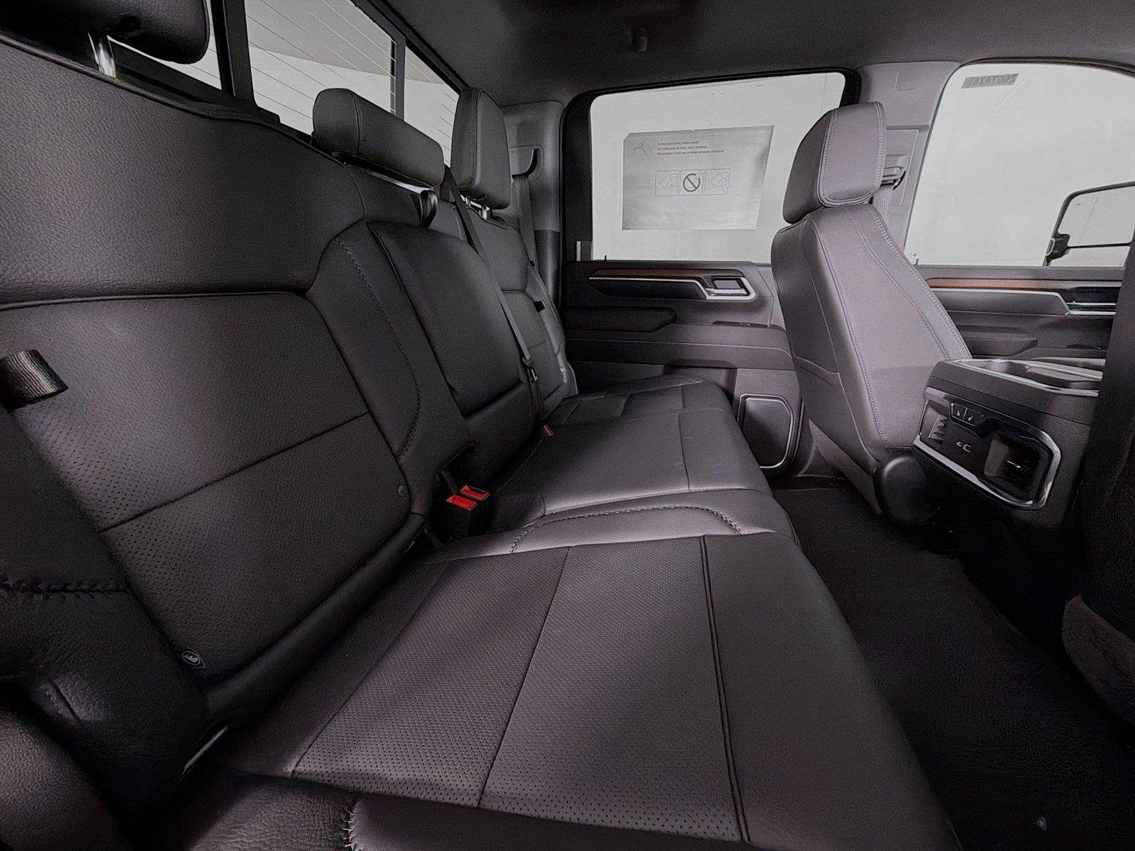 2026 GMC Sierra 2500HD Denali - Photo 30