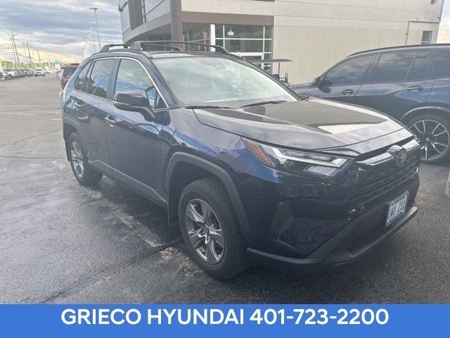 2024 Toyota RAV4 XLE AWD's photo