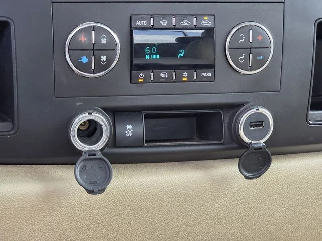 Used 2012 Gray Chevrolet LT image 18