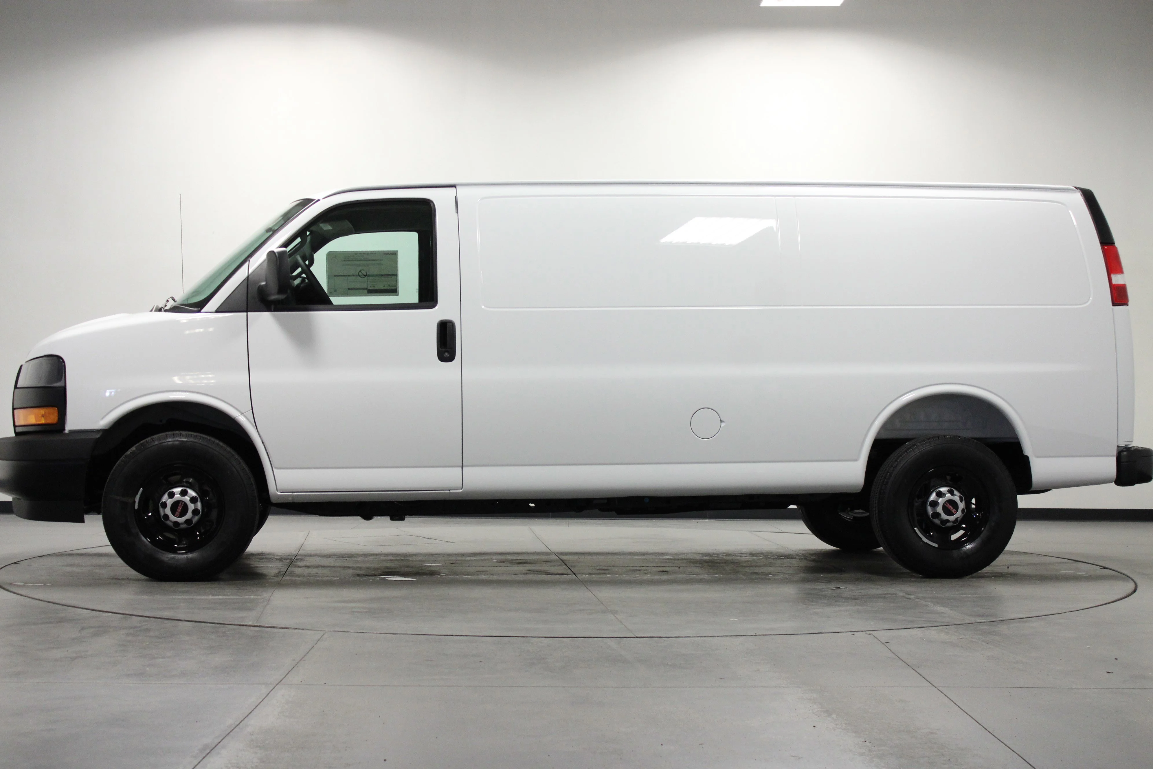 New 2026 Summit White GMC Work Van image 7