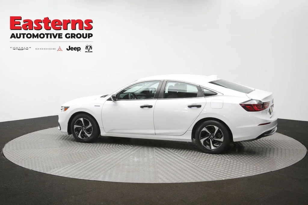 Used 2022 White Honda EX image 58