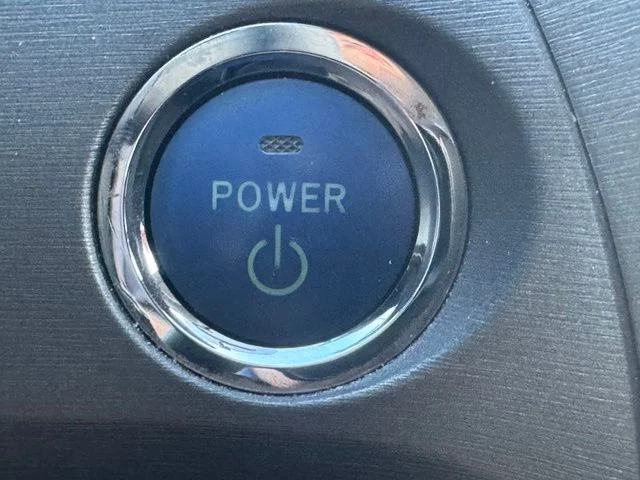 Used 2015 Gray Toyota Two image 21