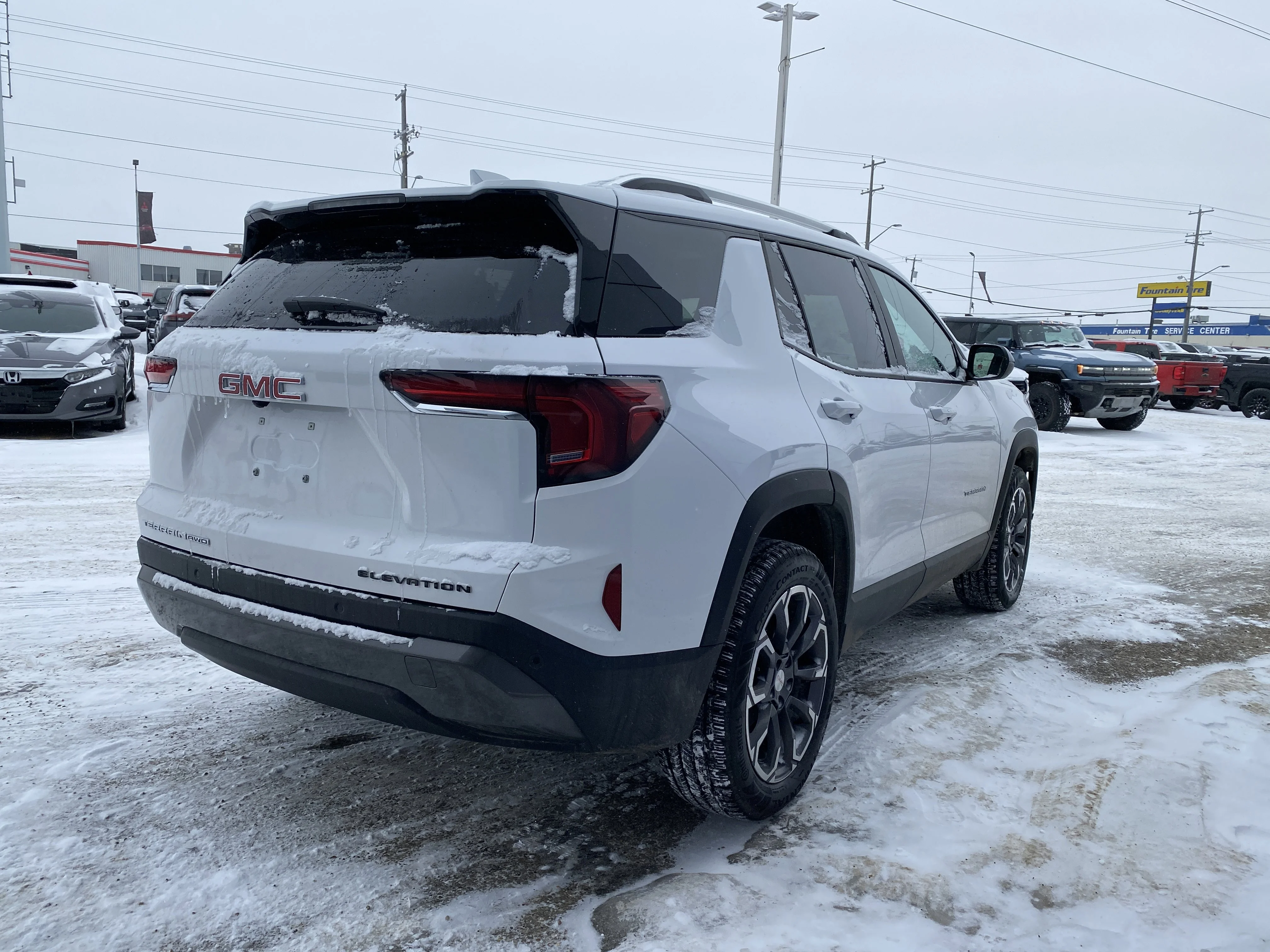 Certified Used 2026 White GMC AWD Elevation * PREMIUM PACKAGE * PANORAMIC SUNROOF * POWER TAILGATE image 5
