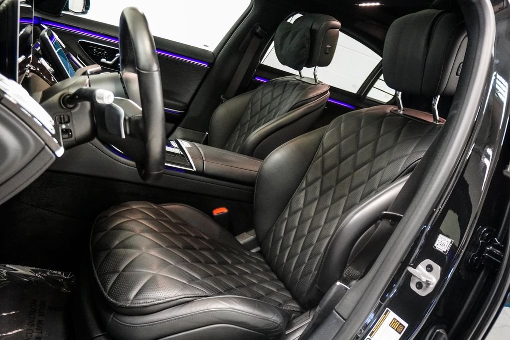 Used 2024 Black Mercedes-Benz S 580 image 6