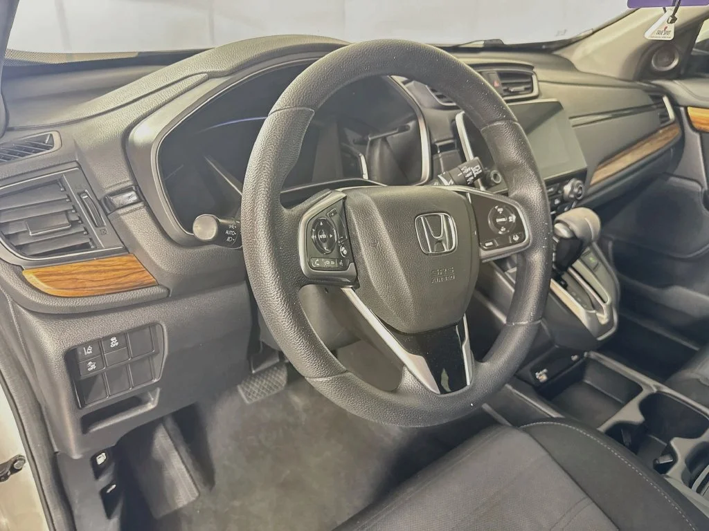 Used 2022 White Honda EX image 9