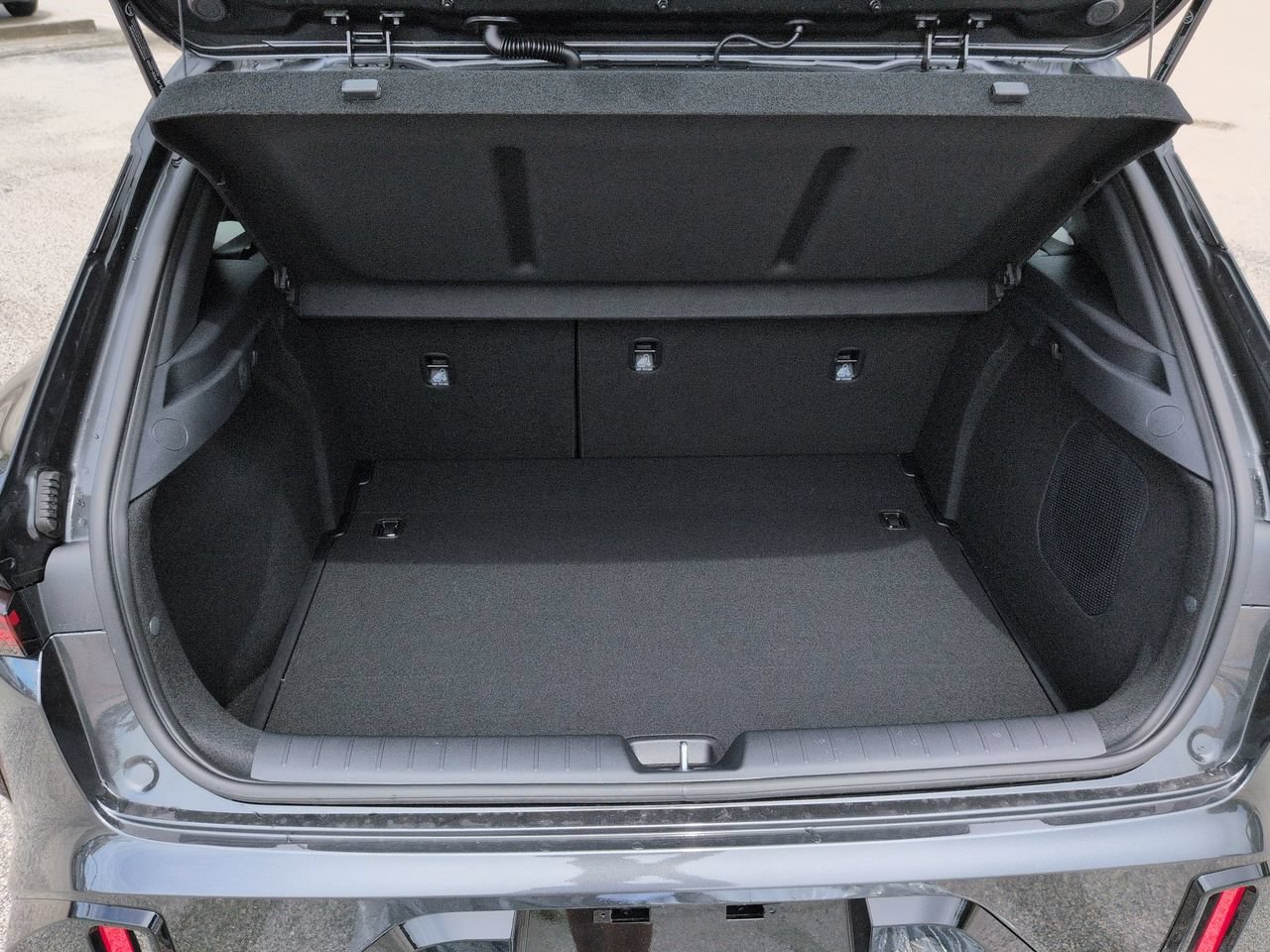 New 2026 Interstellar Gray Kia GT-Line Turbo image 14