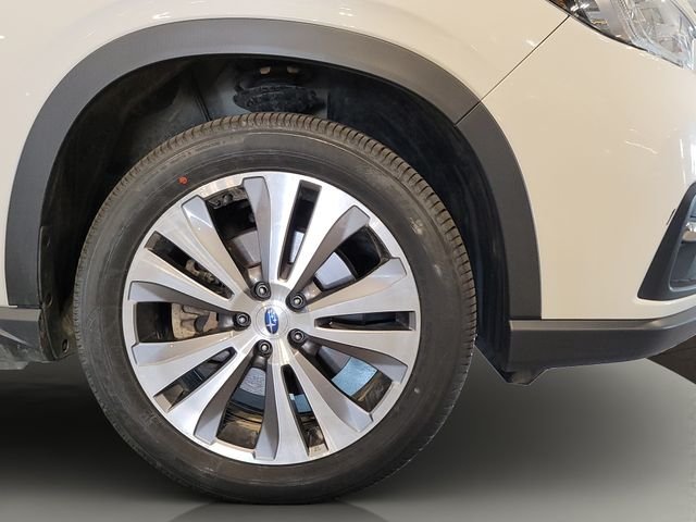 Used 2022 Crystal White Pearl Subaru Limited image 16