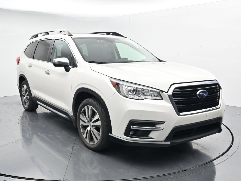 Used 2022 White Subaru Touring image 2