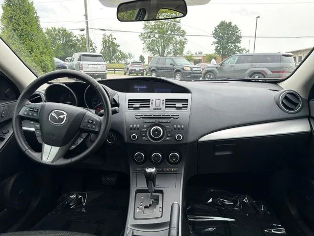 Used 2013 Silver Mazda i Touring image 7