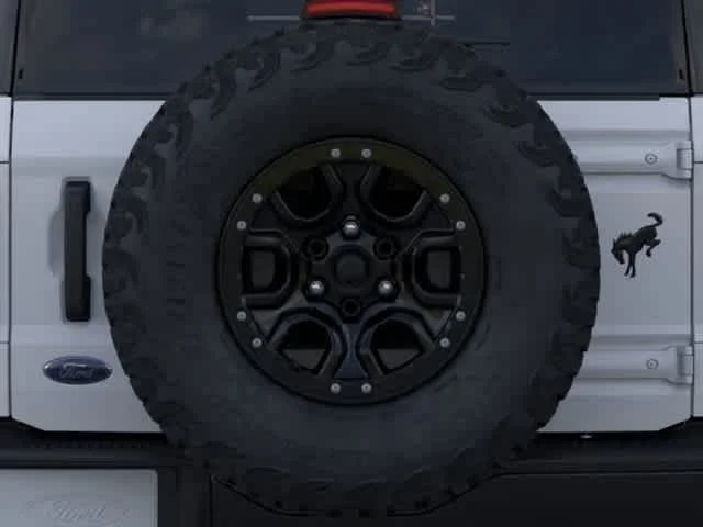 New 2026 Oxford White Ford Badlands image 24