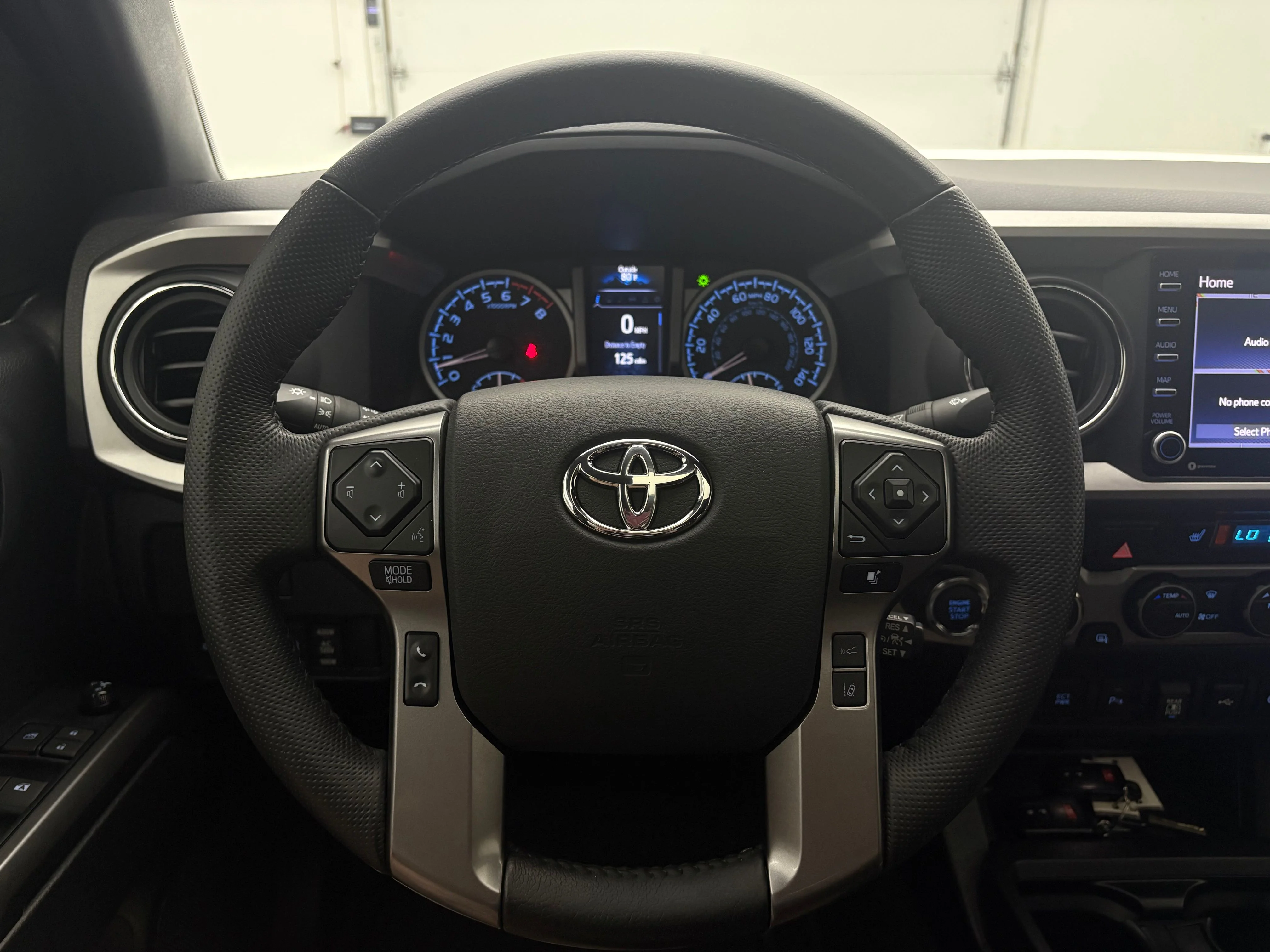 Used 2023 Ice Toyota Limited image 20