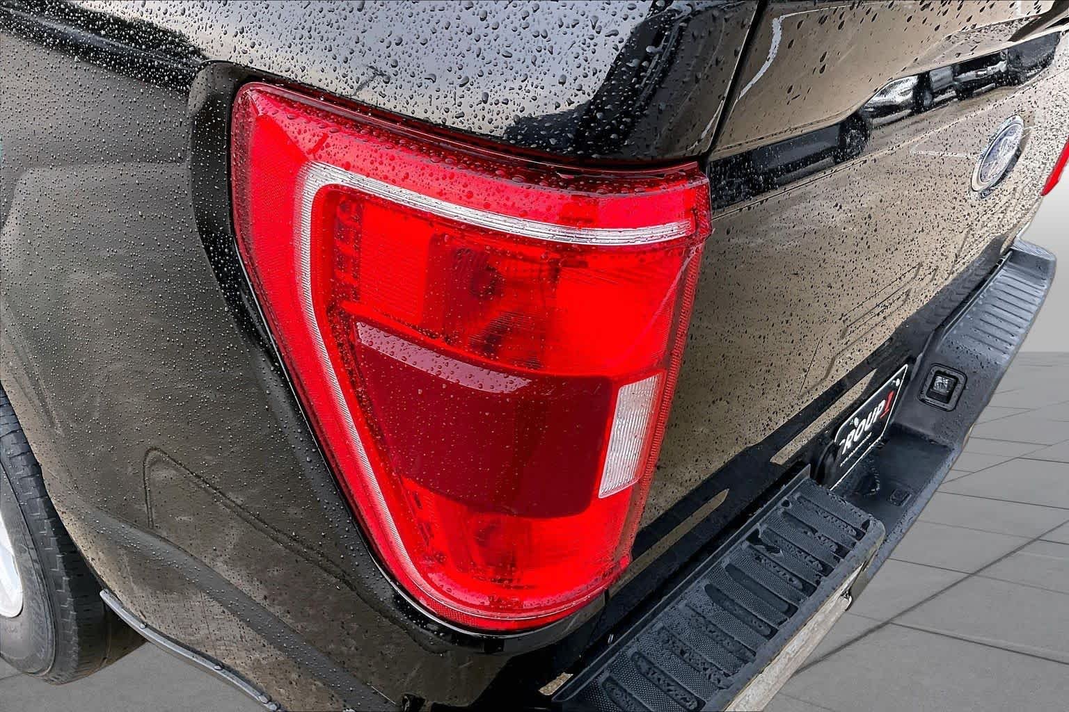 Used 2023 Agate Black Ford XLT image 27