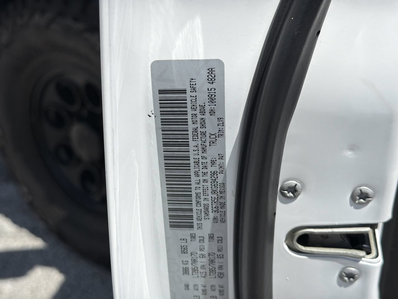 Used 2019 Bright White Clearcoat Ram Power Wagon image 30