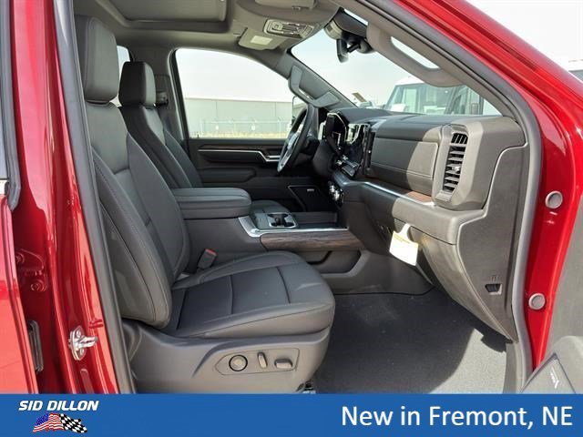 New 2026 Volcanic Red Tintcoat GMC SLT image 17