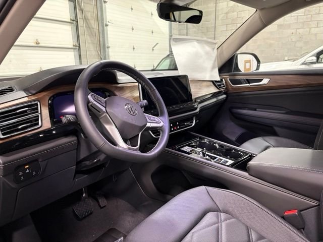 New 2026 Gray Volkswagen 2.0T SE w/Technology image 9