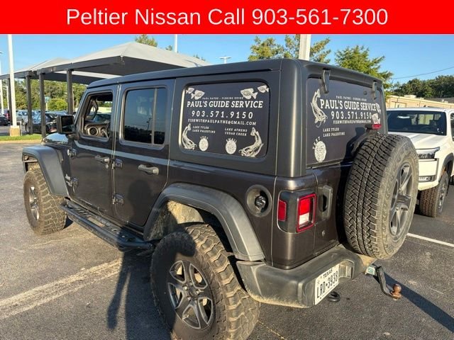 Used 2018 Gray Jeep Unlimited Sport S image 4