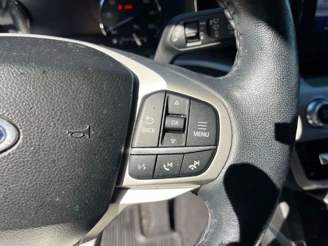 Used 2023 Red Ford XLT image 35