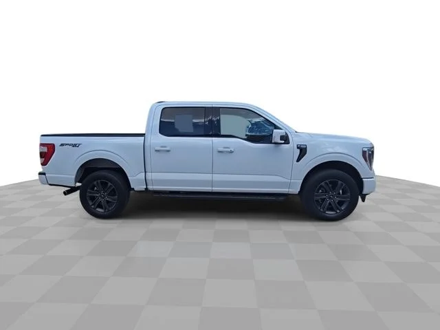Certified Used 2023  Ford Lariat image 9