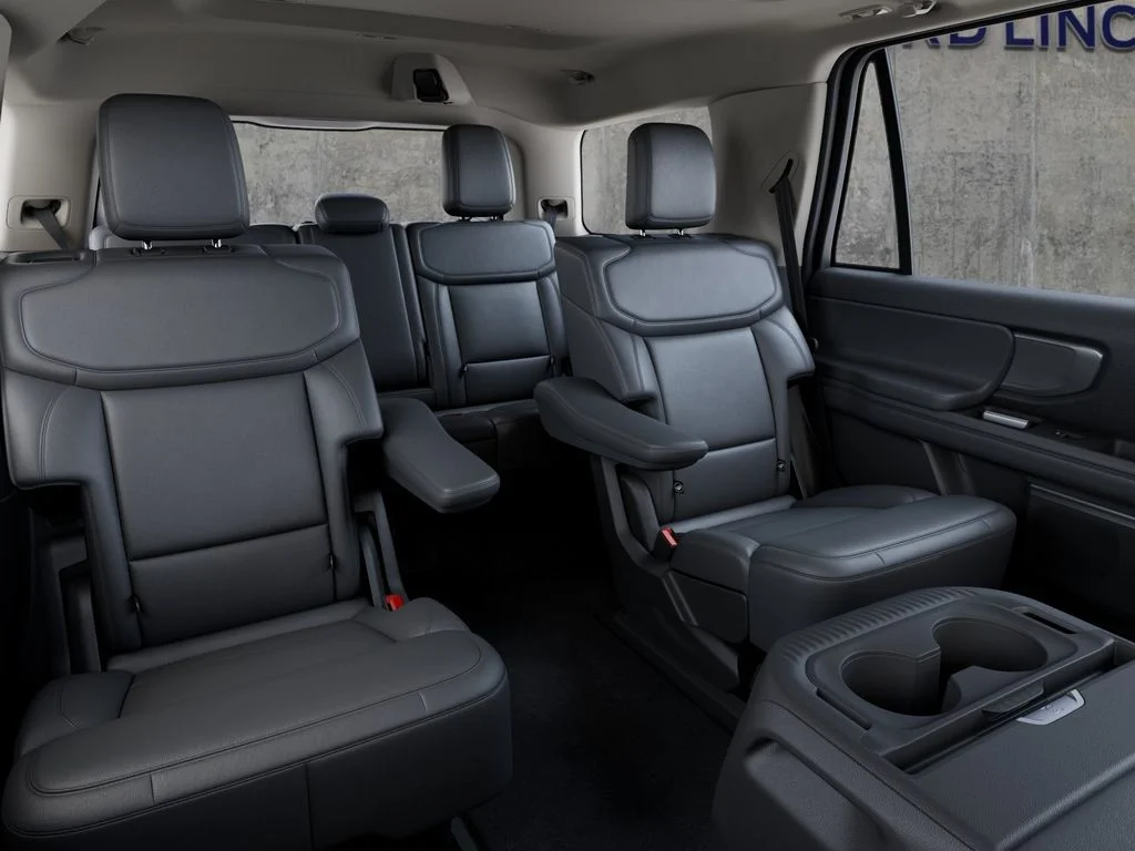 New 2027 Glacier Gray Metallic Tri-Coat Ford Active image 11