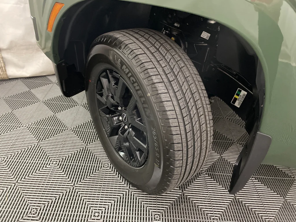 New 2026 Tactical Green Metallic Nissan Crew Cab SV image 27