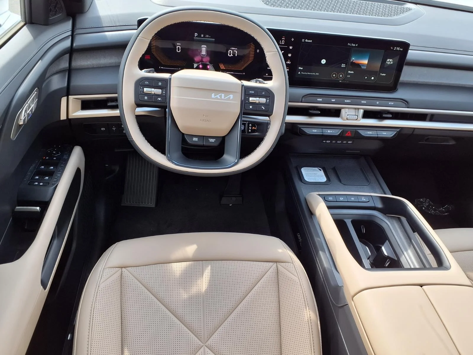 New 2027 Glacial White Pearl Kia EX image 2