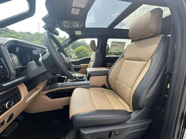 New 2026 Agate Black Metallic Ford F-250® Lariat® image 23
