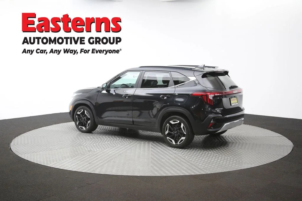 Used 2024 Black Kia SX image 61