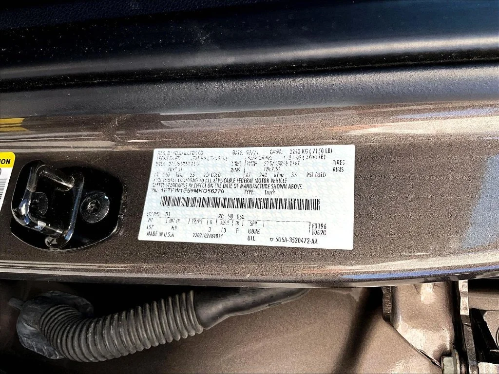 Used 2021 Gray Ford Lariat image 22