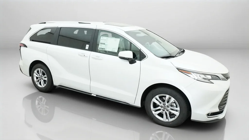 New 2026 Wind Chill Pearl Toyota Limited image 7