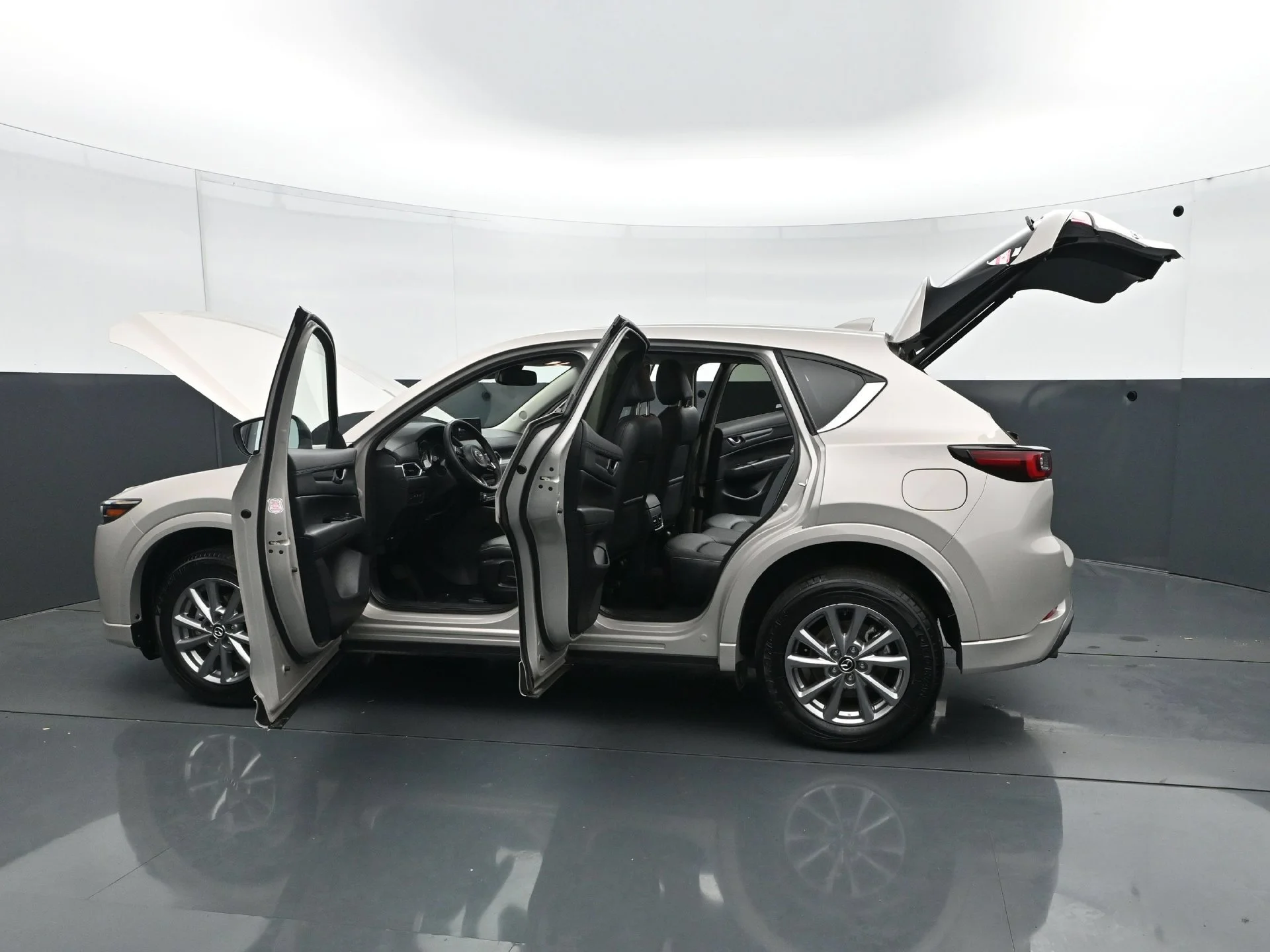 Used 2025 Platinum Quartz Metallic Mazda 2.5 S Preferred Package image 32