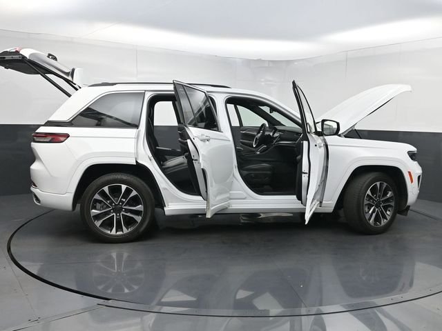 2024 Jeep Grand Cherokee Overland - Photo 38