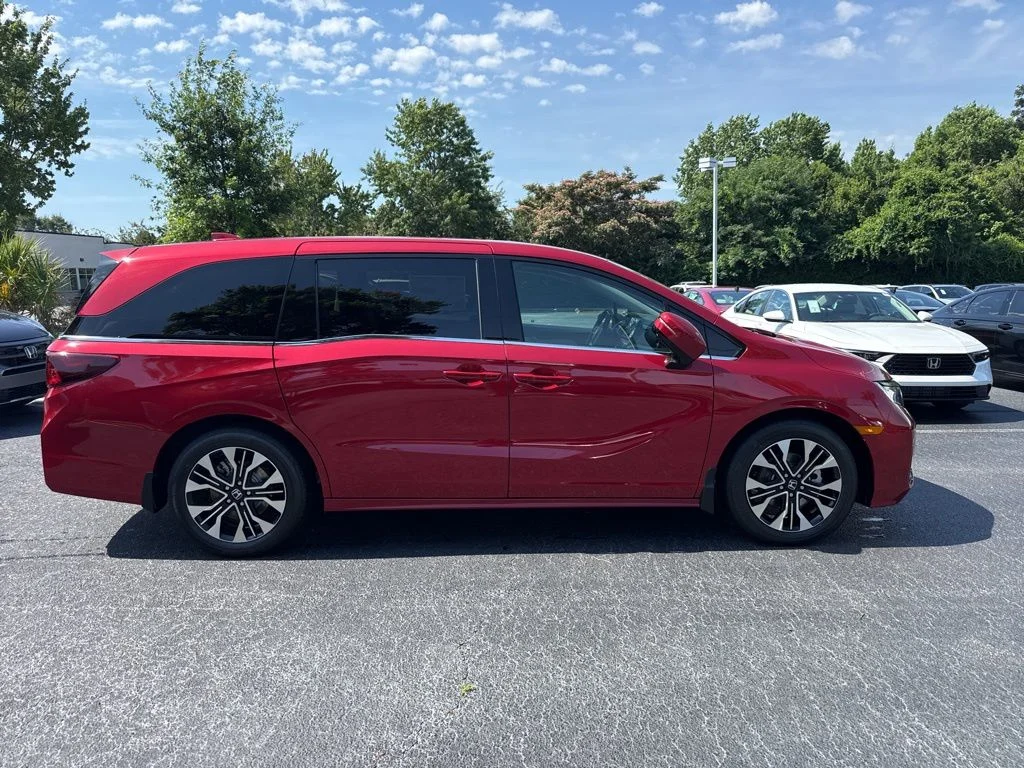 New 2026 Radiant Red Metallic II Honda Elite image 2