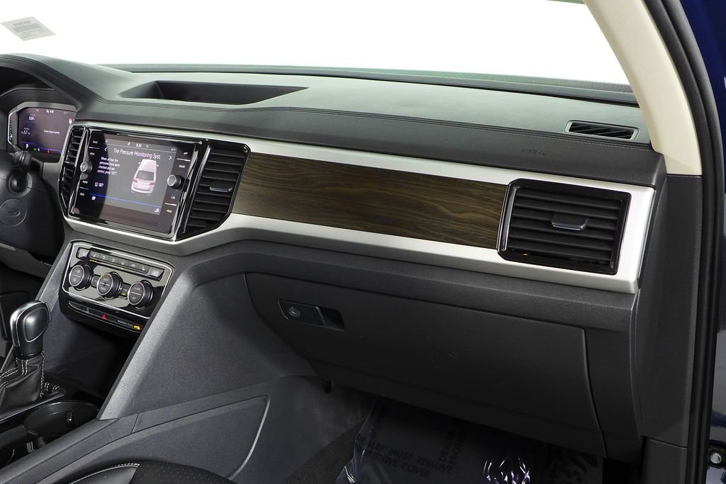 2023 Volkswagen Atlas SE w/Tech - Photo 15