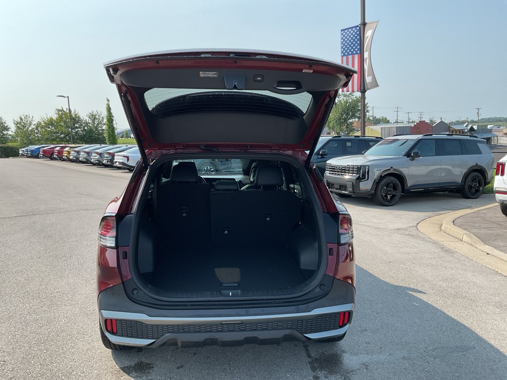 Used 2024 Dawning Red Kia X-Line image 15