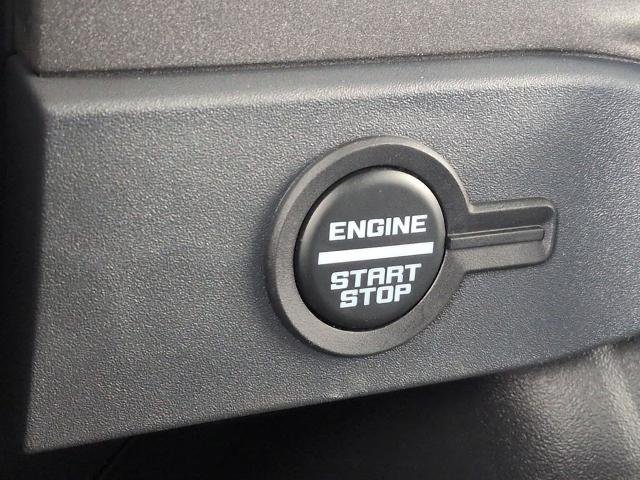 New 2026 Avalanche Gray Ford Big Bend® image 15