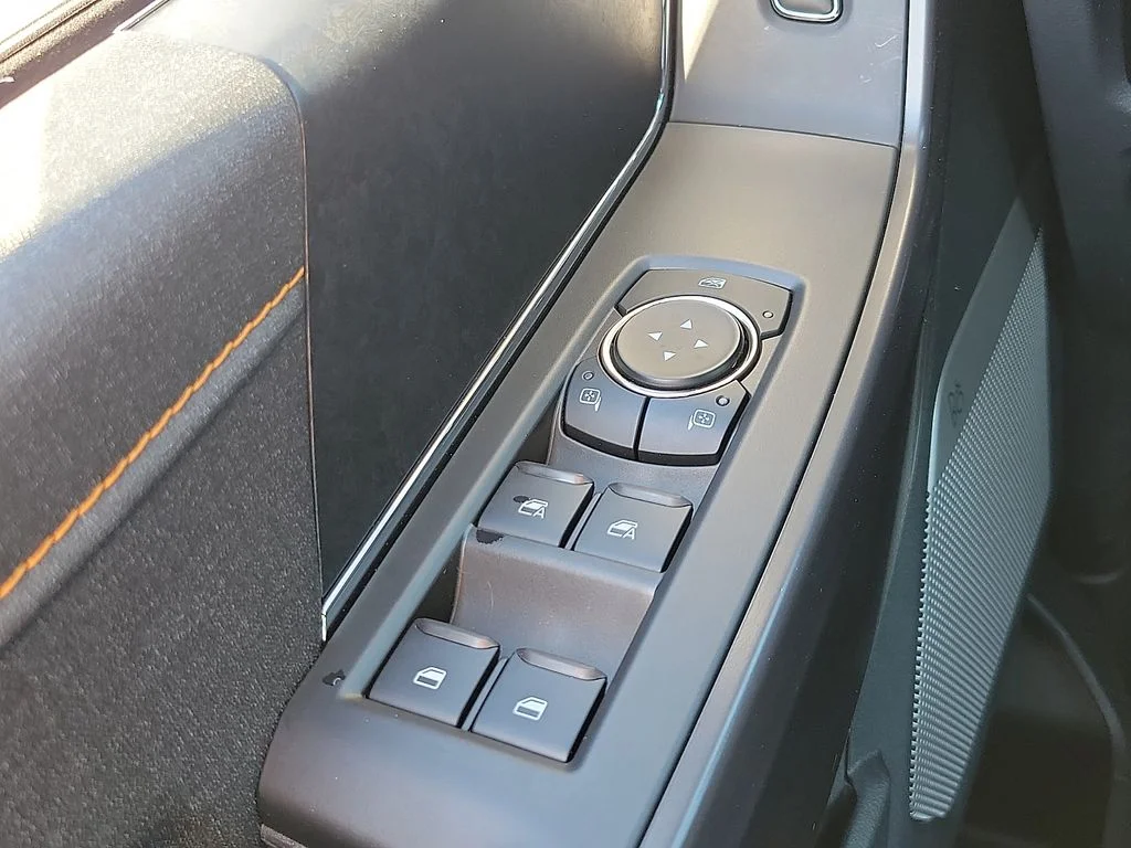 New 2026 Carbonized Gray Metallic Ford Tremor® image 13