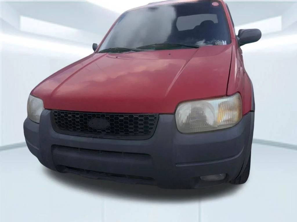 Used 2001 Ford Escape XLT with VIN 1FMYU031X1KB61761 for sale in Pensacola, FL