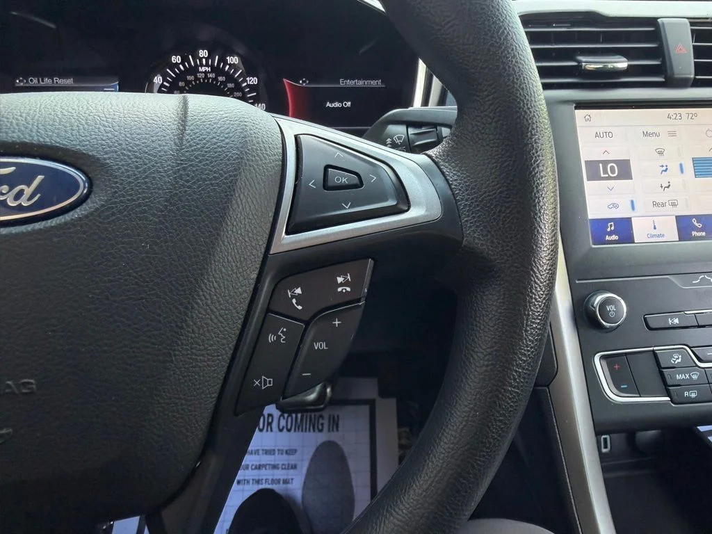 Used 2020 Black Ford SE image 13