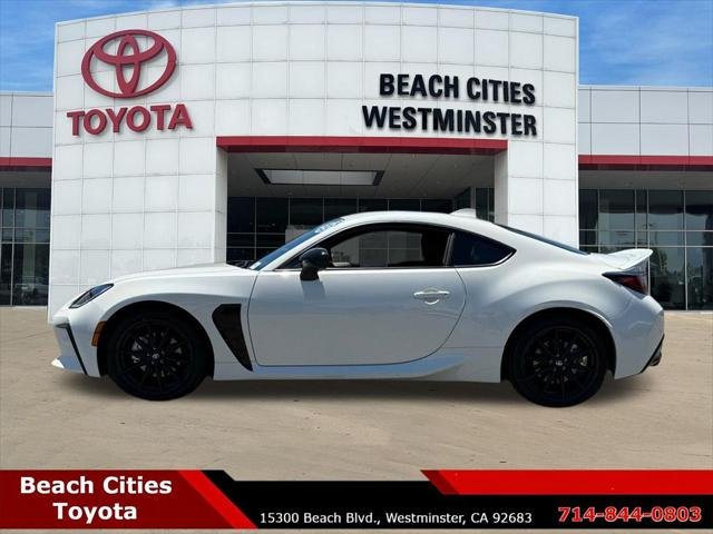 Certified Used 2024 HALO Toyota  image 7