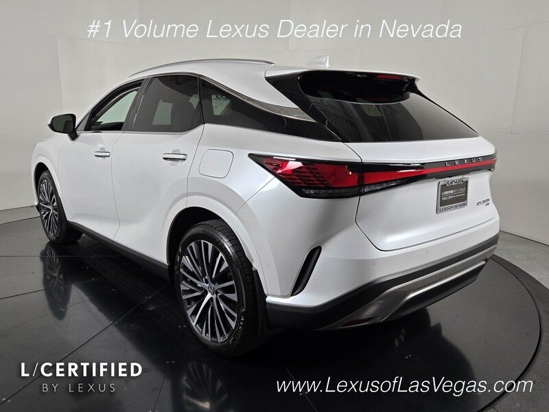 Certified Used 2026 White Pearl Lexus PREMIUM PLUS image 4