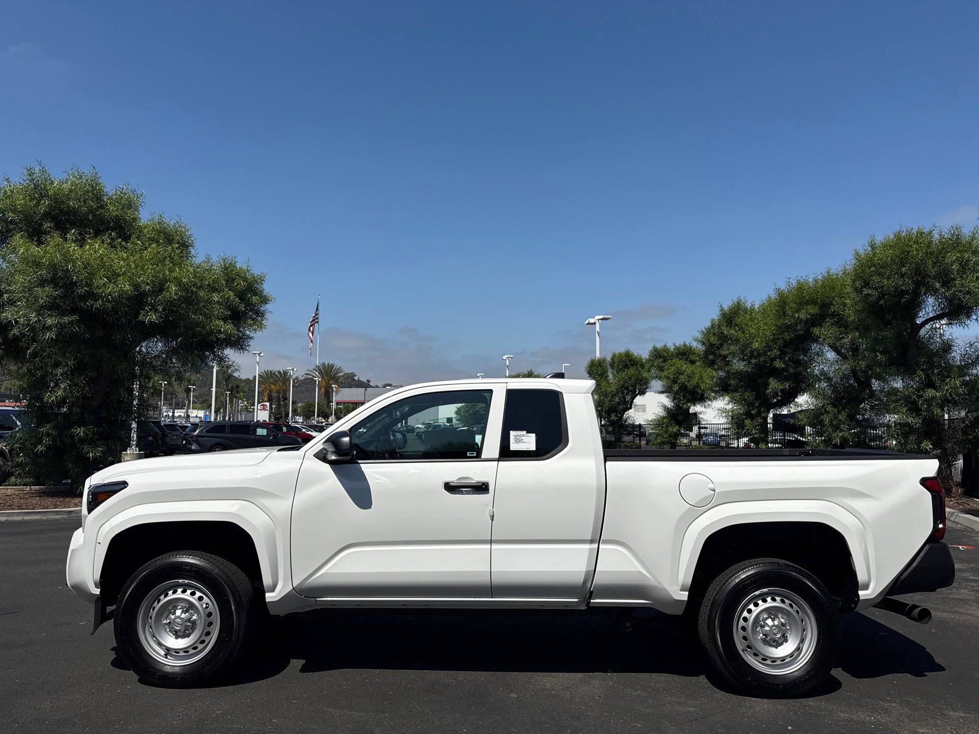New 2026 Ice Cap Toyota  SR image 4