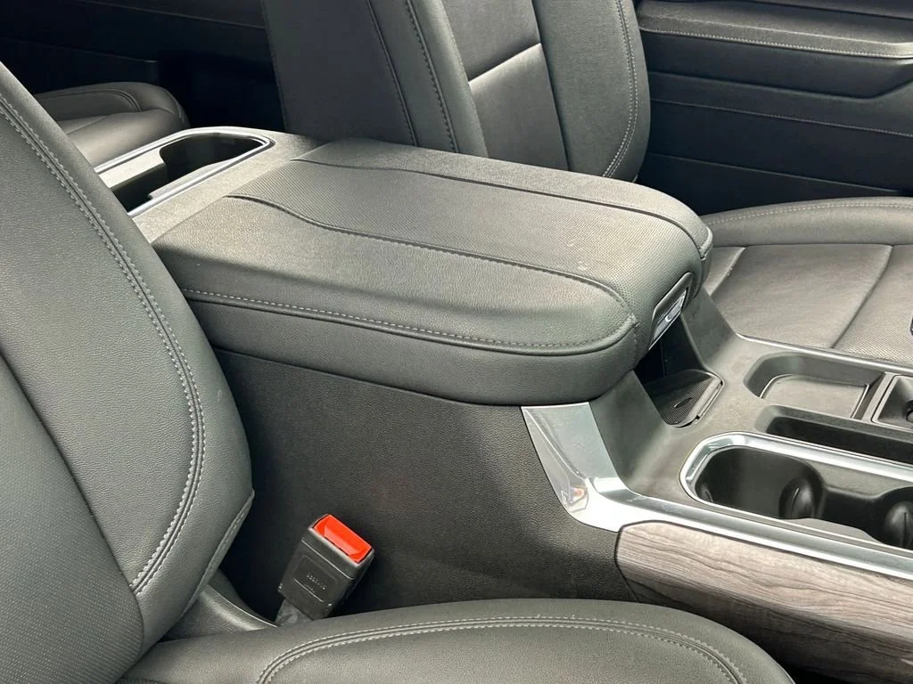 2025 Chevrolet Silverado 1500 LTZ - Photo 60
