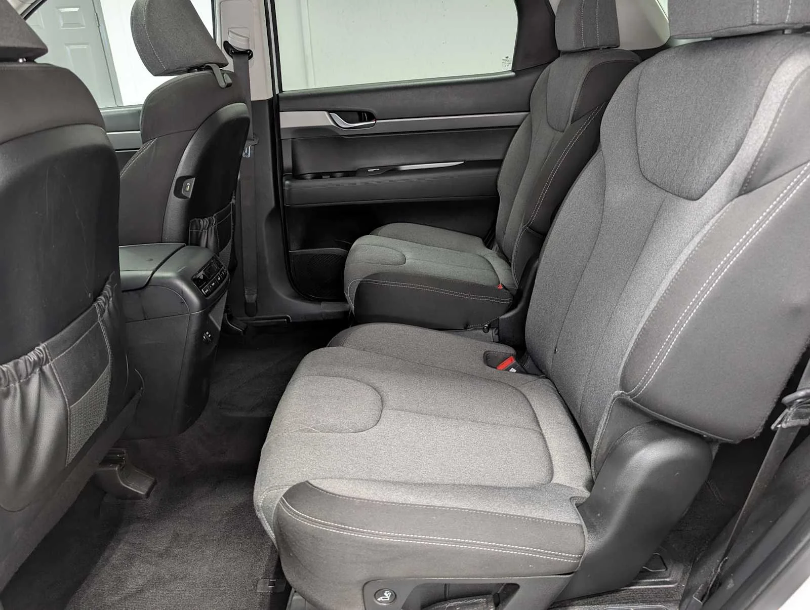 Used 2021 Hyper White Hyundai SEL image 22