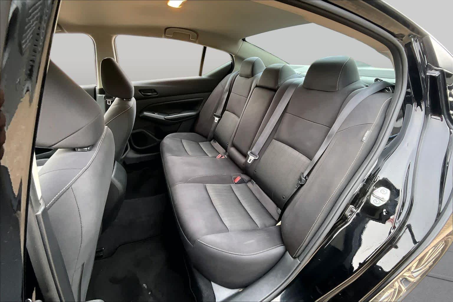 Used 2024 Super Black Nissan 2.5 SV image 17