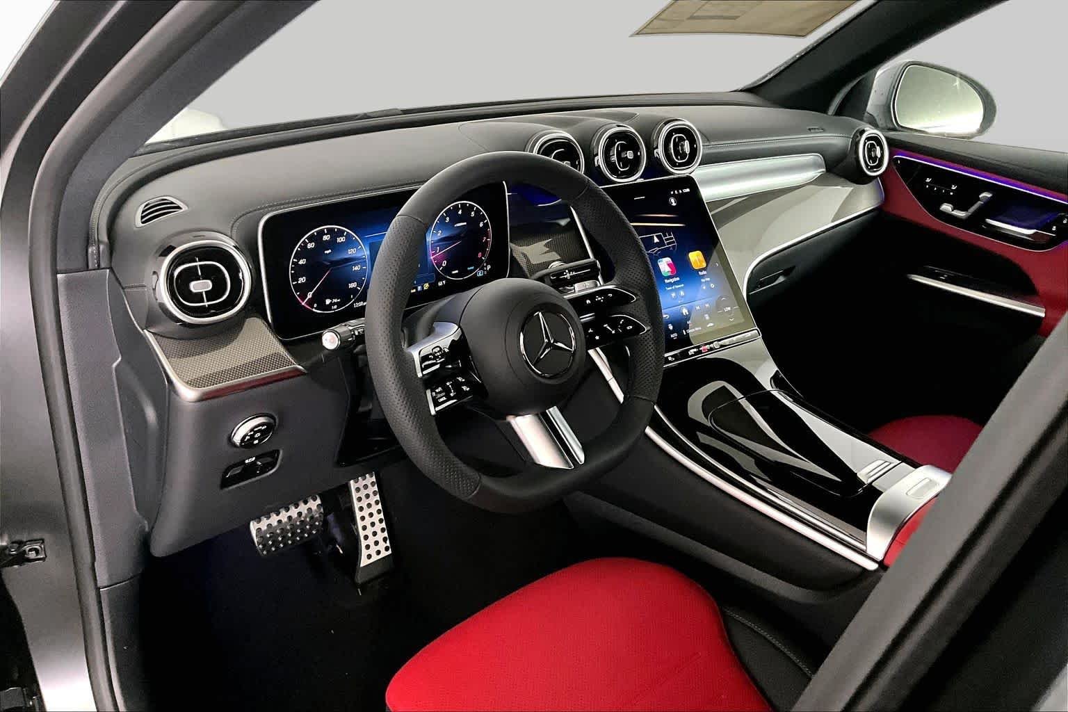 New 2026 MANUFAKTUR Graphite Grey Magno Mercedes-Benz GLC 300 image 10