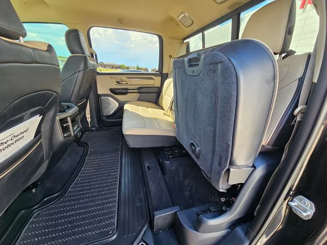 Used 2021 Diamond Black Ram Limited image 20