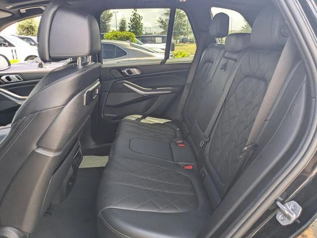 2025 BMW X5 40i - Photo 12
