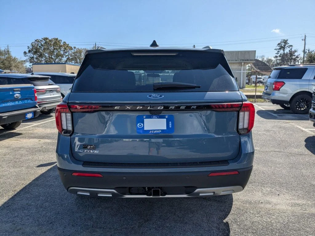 New 2026 Vapor Blue Metallic Ford Active image 5